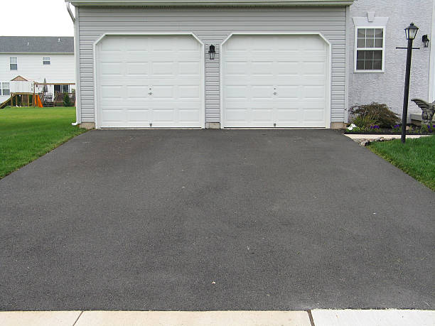 Driveway in front of house in Lapeer, MI