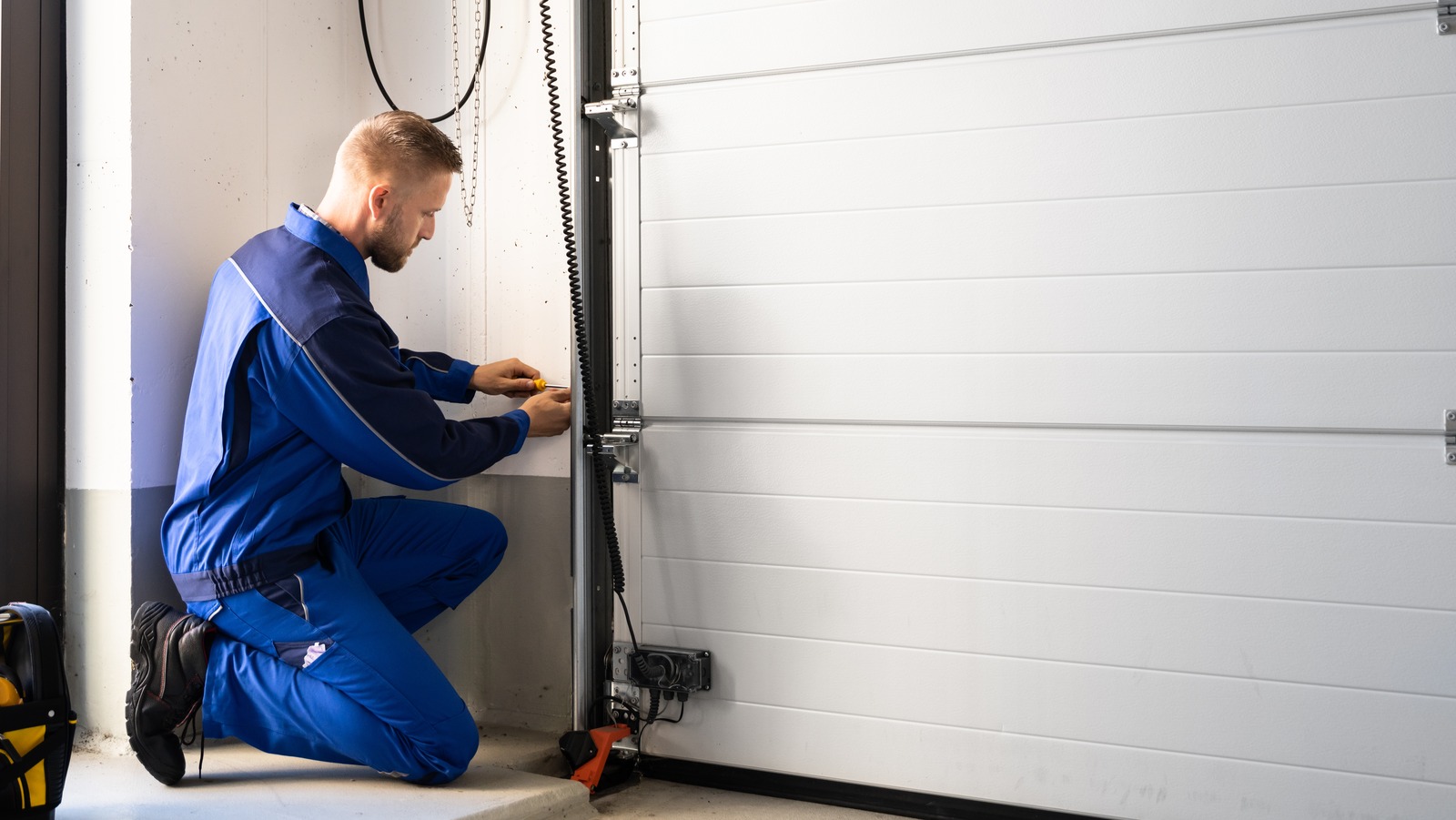 Garage Door Repair in Michigan